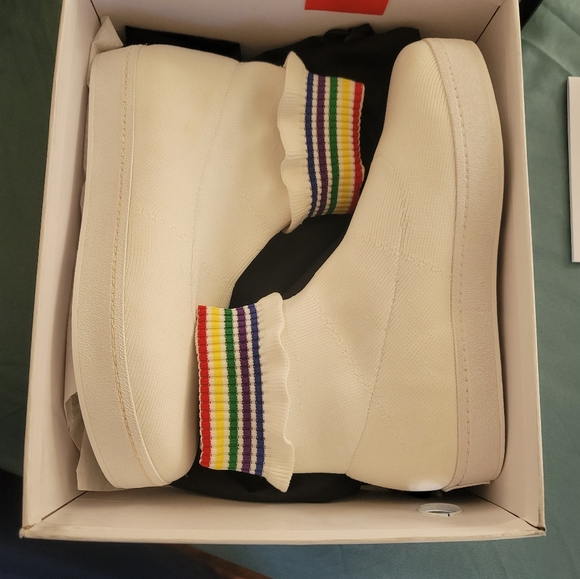 Opening Ceremony Bobby Slip-Ons "Pride" Sneakers Sz 41 Ret:$250.00 - Picture 12 of 12